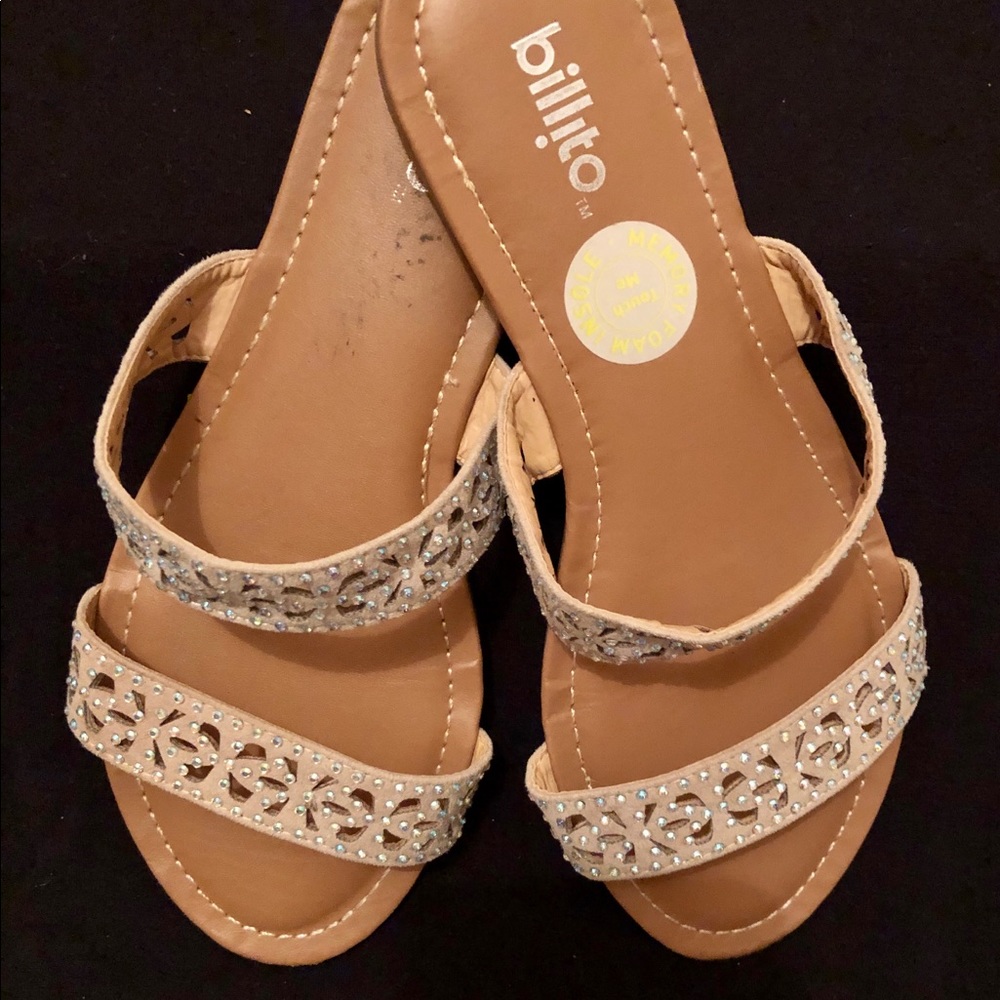 Sandals - Picture 3 of 4